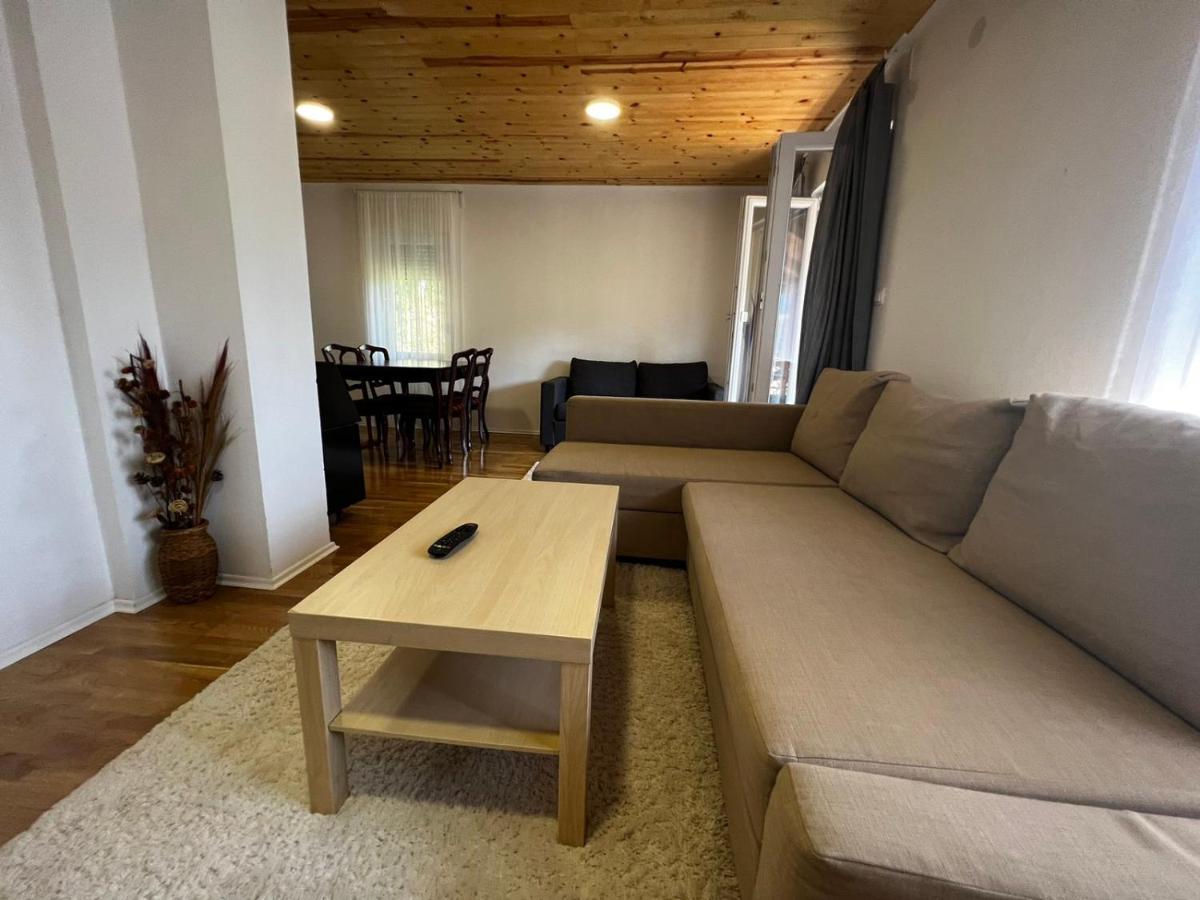 Ljubav Stara Zaovine Hotel Lazici Kültér fotó