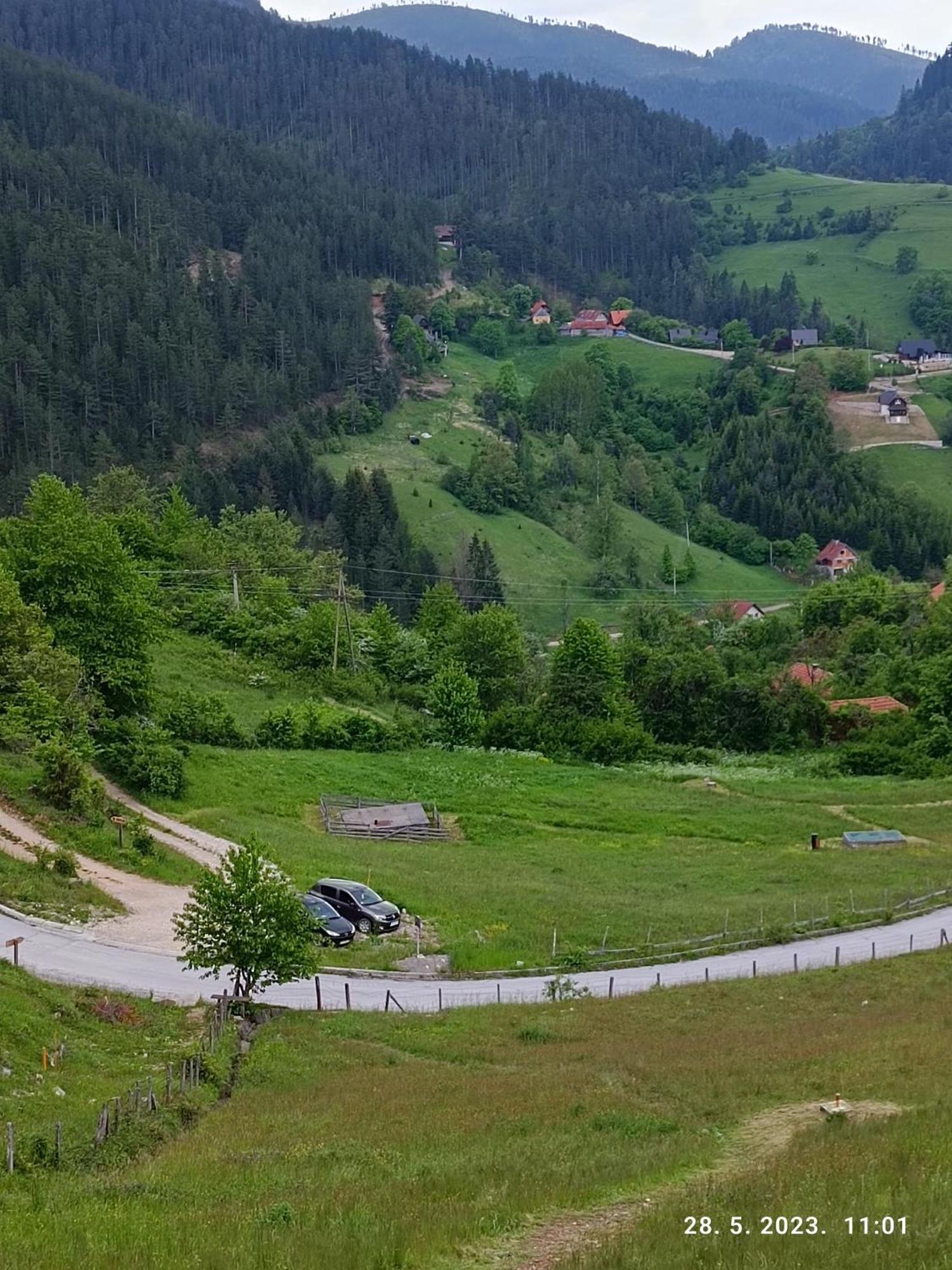 Ljubav Stara Zaovine Hotel Lazici Kültér fotó