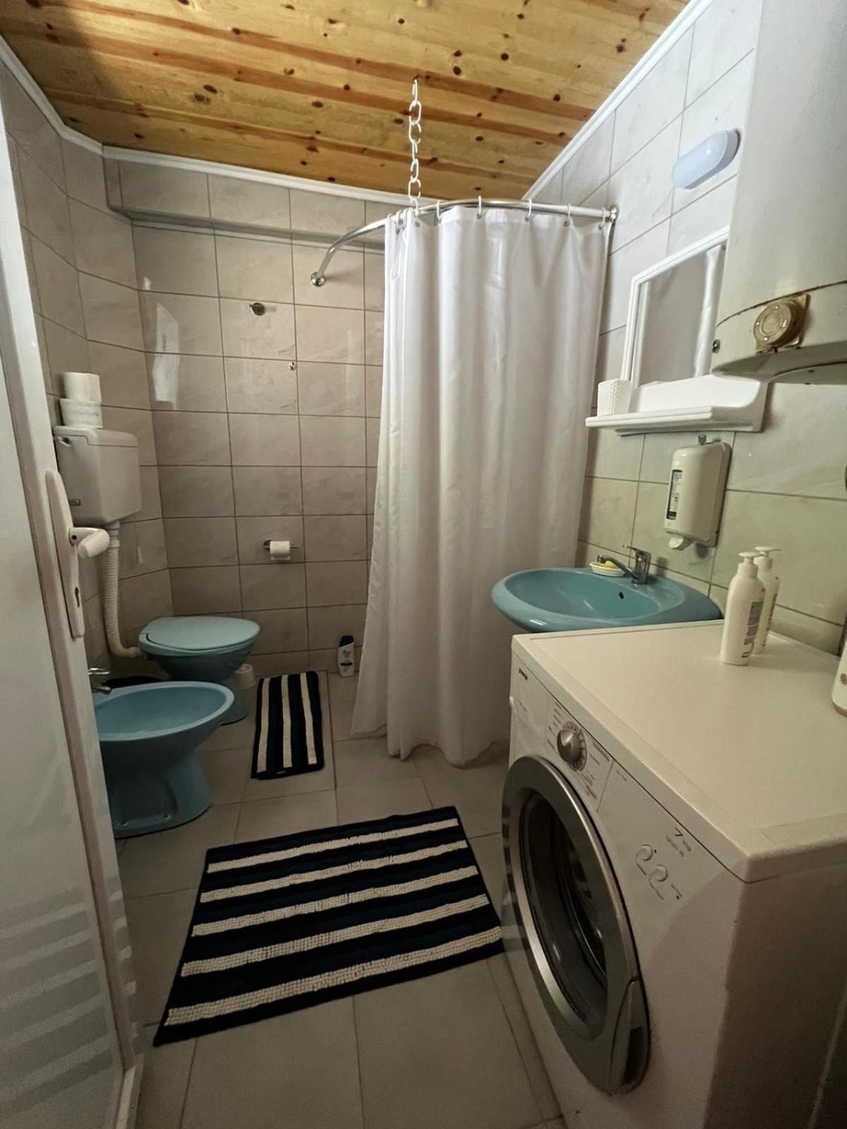 Ljubav Stara Zaovine Hotel Lazici Kültér fotó