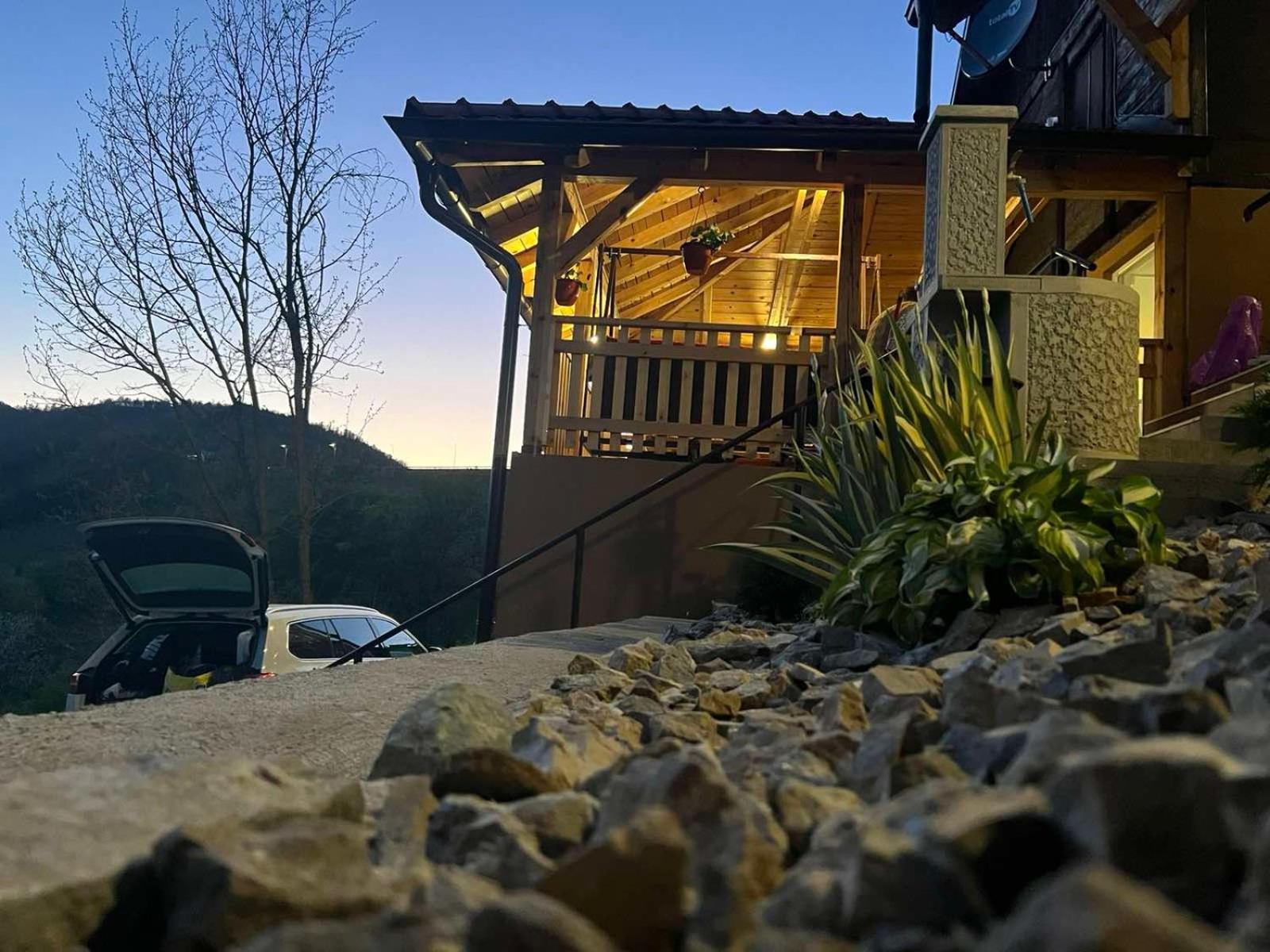 Ljubav Stara Zaovine Hotel Lazici Kültér fotó