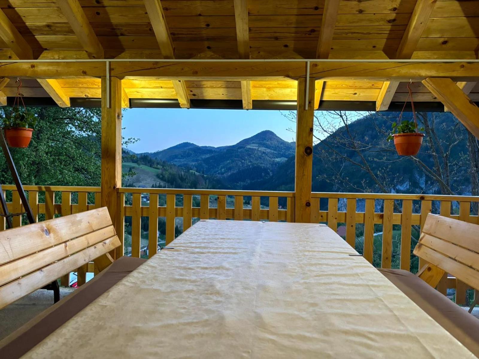 Ljubav Stara Zaovine Hotel Lazici Kültér fotó