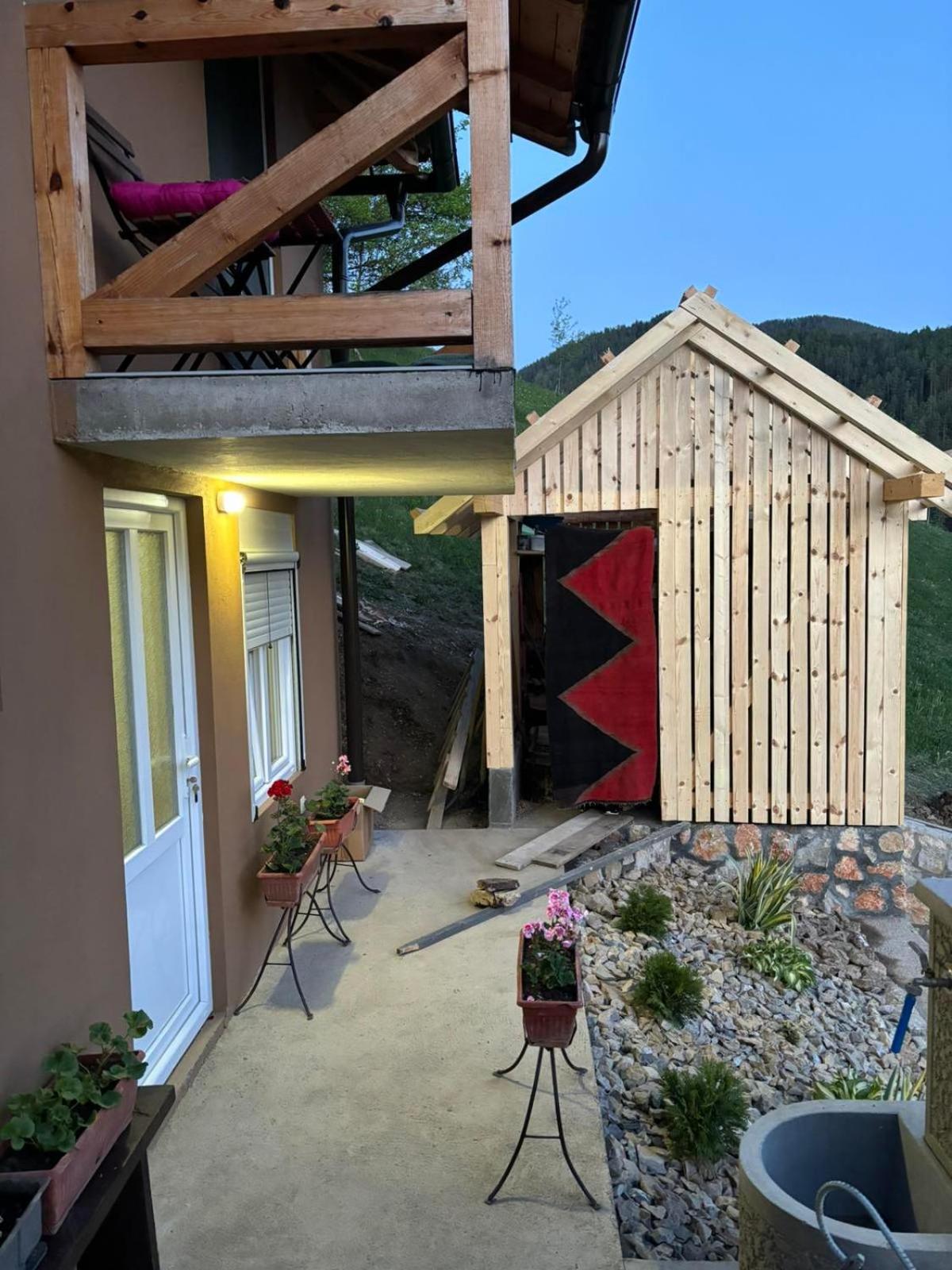 Ljubav Stara Zaovine Hotel Lazici Kültér fotó
